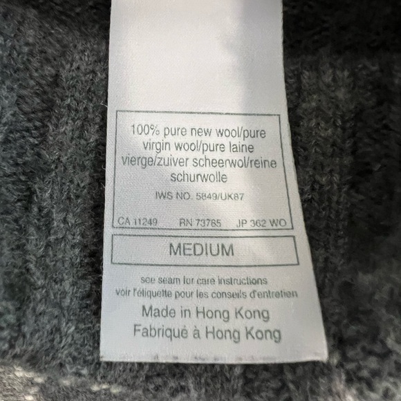 Laura Ashley vintage 1998 wool snowflake sweater size medium - Picture 6 of 7